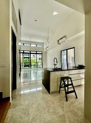 Belgravia Ace (D28), Terrace #570418811